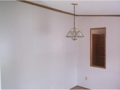 604 Woodlyn Rd, Johnson City, TN 37601 - photo 5