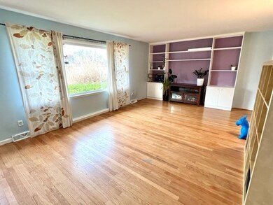 2750 18th St, Columbus, IN 47201 - photo 4