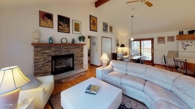 114 Canoe Brook Dr, Hawley, PA 18428 - photo 4