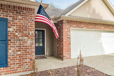 43420 N Great Oak Ct, Prairieville, LA 70769 - photo 2