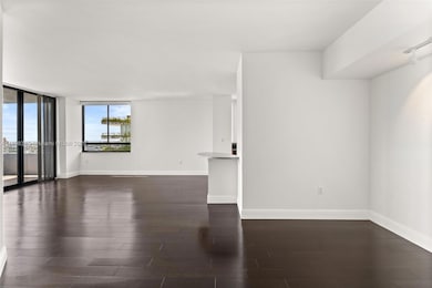 The Waverly at South Beach unit 1614, Miami Beach, FL 33139 - photo 2