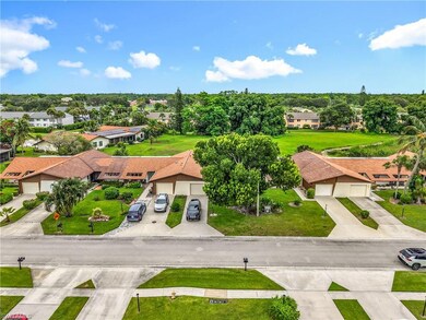 183 Round Key Cir unit D4, Naples, FL 34112 - photo 4