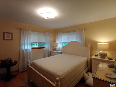 107 Linda Ct unit B, Charlottesville, VA 22901 - photo 7