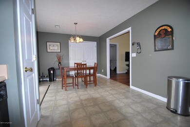 345 Deer Park Way, Mount Washington, KY 40047 - photo 5
