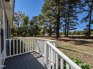 939 Cheves Rd, Zebulon, NC 27597 - photo 7