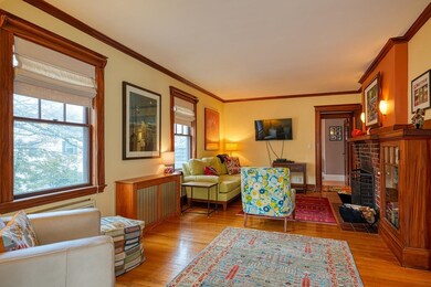 21 Bourne St unit 2, Jamaica Plain, MA 02130 - photo 4