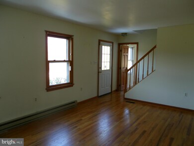 300 Investigate Ln, Glengary, WV 25421 - photo 7