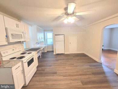 1644 W Philadelphia Ave unit C, Boyertown, PA 19512 - photo 2