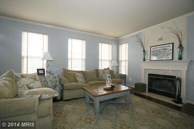 26219 Lands End Dr, Chantilly, VA 20152 - photo 7