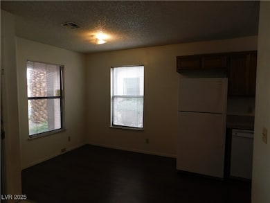 7025 Pindarri Way, Las Vegas, NV 89145 - photo 6