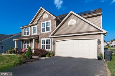 638 Ebersole Rd, Reading, PA 19605 - photo 2