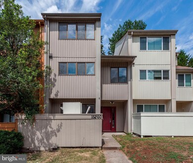 15260 Lodge Terrace, Woodbridge, VA 22191 - photo 2