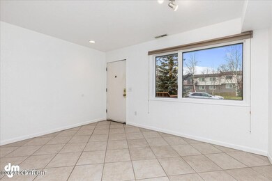 12-Dining Room-DW-9794
