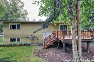 5330 E 42nd Ave, Anchorage, AK 99508 - photo 3