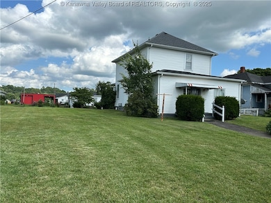 Rear 2309 Jefferson Avenue