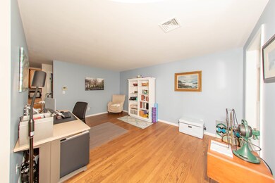 55 Lollypop Ln, Danville, NH 03819 - photo 2