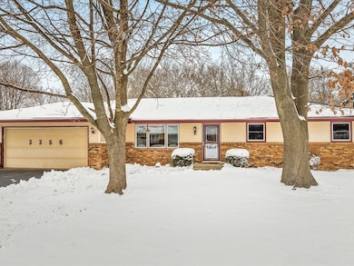 3356 Cavendish Dr, Rockford, IL 61109 - photo 2