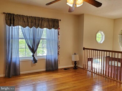 56 Elisha Ct, Bunker Hill, WV 25413 - photo 4