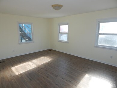 102 Wisteria St unit 1, Edison, NJ 08817 - photo 6