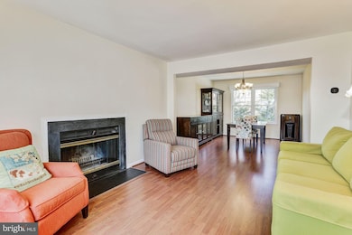 8 Holland Ct, Reisterstown, MD 21136 - photo 4