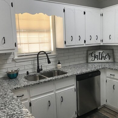 2327 Moncrieff St, Augusta, GA 30906 - photo 5