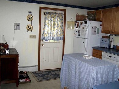 52 Barnstable Rd, South Portland, ME 04106 - photo 4