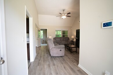 277 Grace Ct, Manchester, TN 37355 - photo 2