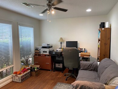 Bonus or computer room.