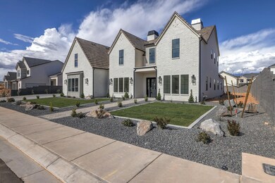1606 W Approach Lane