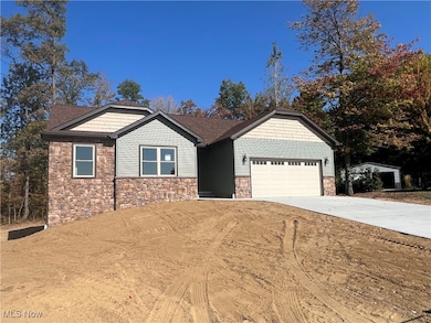 5960 Perry Hills Dr SW, Canton, OH 44706 - photo 3