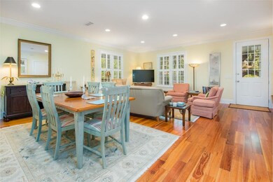 Living & Dining Area