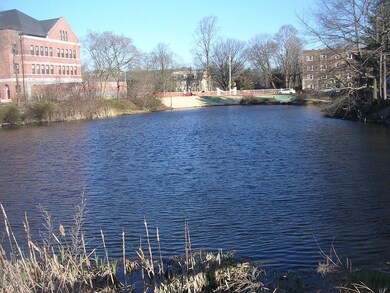 35 Merrymount Rd unit 14, Quincy, MA 02169 - photo 3