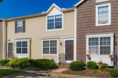 4885 Singleton Dr unit 3C, Hilliard, OH 43026 - photo 2