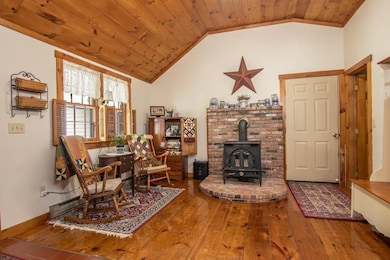 16 Weston St, Carver, MA 02330 - photo 4