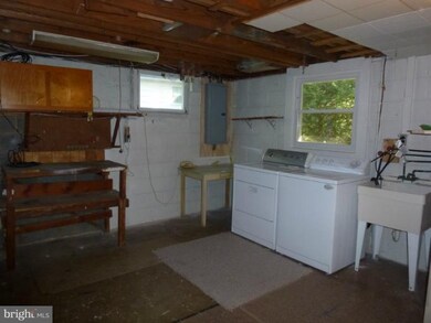 2101 Haycock Rd, Falls Church, VA 22043 - photo 4