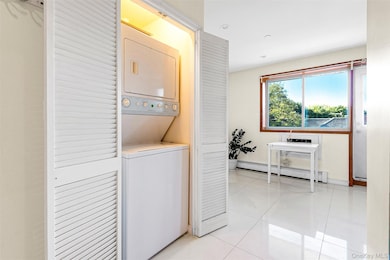 64-63 Austin St unit 3A, Rego Park, NY 11374 - photo 5