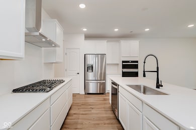 7337 Shroyer Way, Noblesville, IN 46062 - photo 4