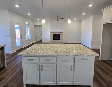 1321 Loess St, Midland, TX 79705 - photo 5