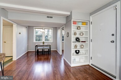 6618 Potomac Ave unit J, Alexandria, VA 22307 - photo 4