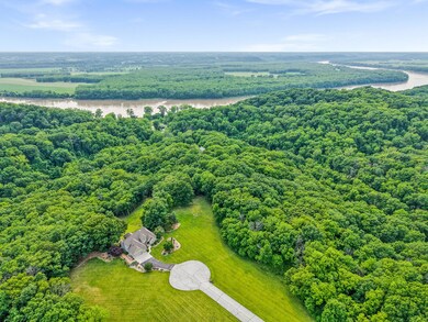 Winding River Road, Three Creeks Townshi