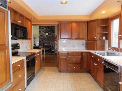 6 Woodpark Cir, Lexington, MA 02421 - photo 2