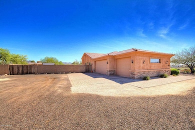 C Side Exterior Garage.jpg