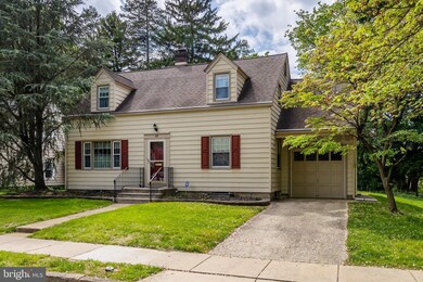 69 N Columbia St, Woodbury, NJ 08096 - photo 2