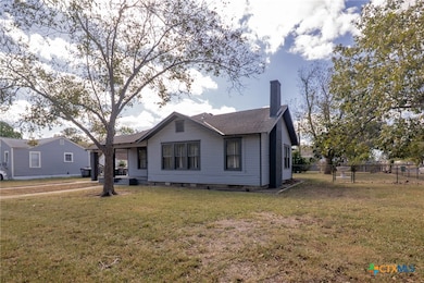 3109 N Main St, Victoria, TX 77901 - photo 2