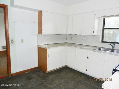 6240 Harlow Blvd, Jacksonville, FL 32210 - photo 7