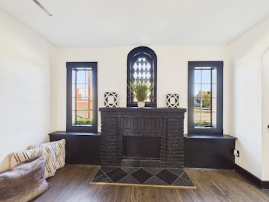 305 N Oliver Ave, Wichita, KS 67208 - photo 4