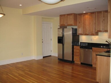 486 Shawmut Ave unit 5, Boston, MA 02118 - photo 6