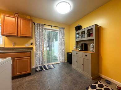 G3 Grandview Dr, South Burlington, VT 05403 - photo 7