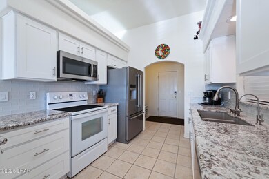 961 Joshua Tree Dr, Lake Havasu City, AZ 86404 - photo 7