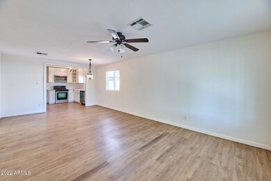 1322 W Taylor - 02